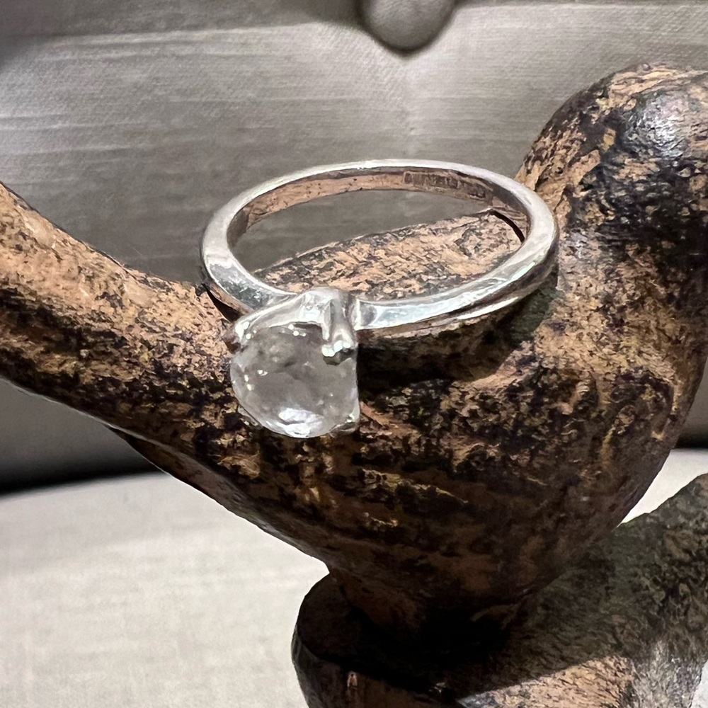 Elegant Silver Ring with Clear Stone